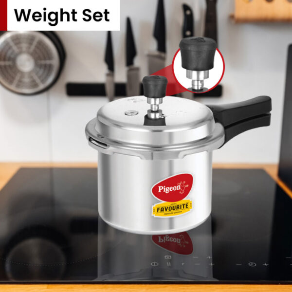 Pigeon Pressure Cooker 5L Deluxe Aluminium Outer Lid Gas Stove Compatible Ergonomically Designed Handle Pp5