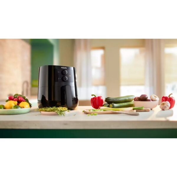 Philips Air Fryer 4.1L Rapid Air Technology 0.8Kg Black Hd9200