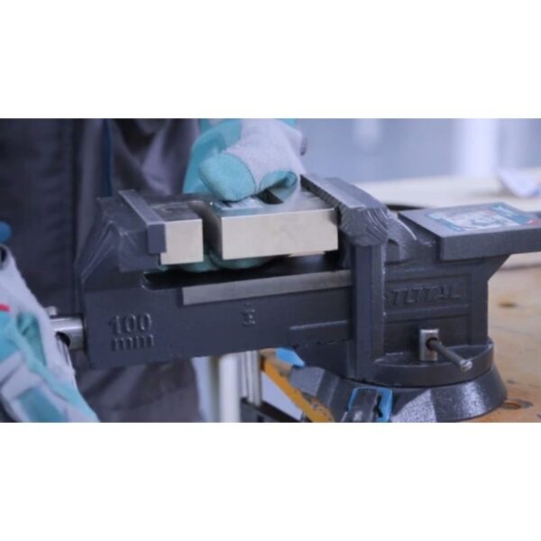 Total Bench Vice 6” Tht6166