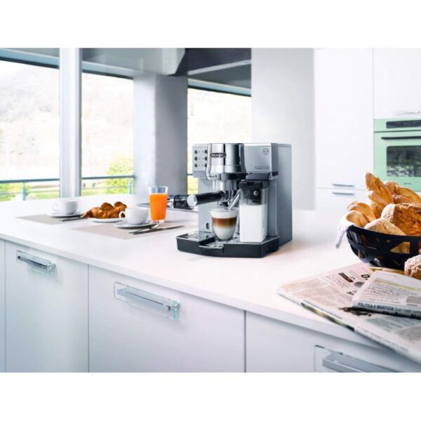 De'Longhi Expresso Maker Pump Driven &Amp; Cappuccino Machine 1450W (Metallic) Latte Macchiato Hot Milk Removable Drip Tray Ec850.M