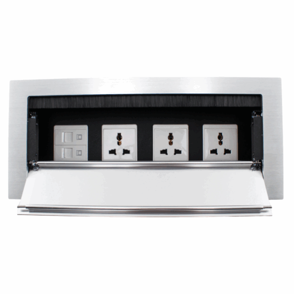 Tronic Desk Socket Universal X 3 + Rj45 Data X 2