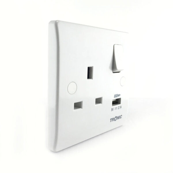 Tronic Single Socket With Usb 13Amps