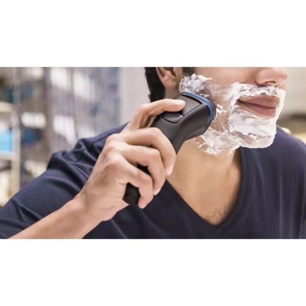Philips Rechargeable Aqua Touch Shaver Wet Or Dry S3232