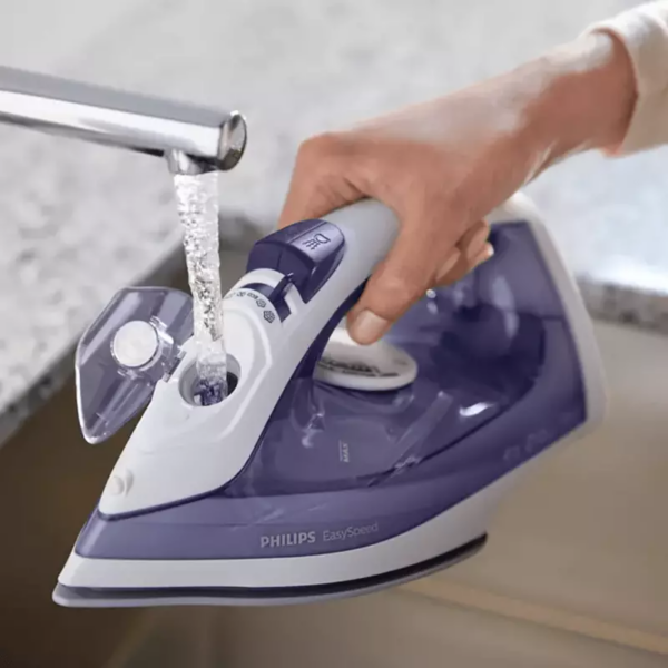 Philips Steam Iron Easy Speed 2000W 220Ml, Steam Boost Up To 100G, Calc Clean Slider, Ceramic Soleplate, Drip Stop Gc1752