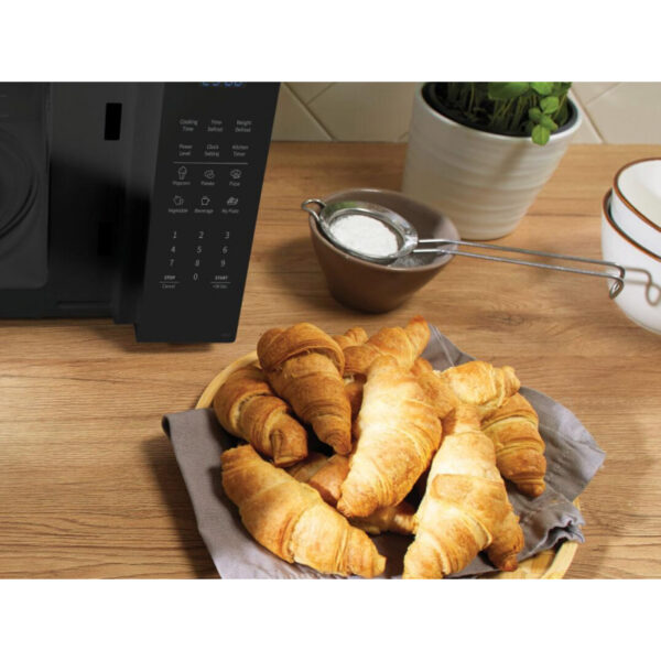 Hisense Microwave 20L 700W Solo Digital Touch Display, 6 Levels, Push Button, White H20Mows11