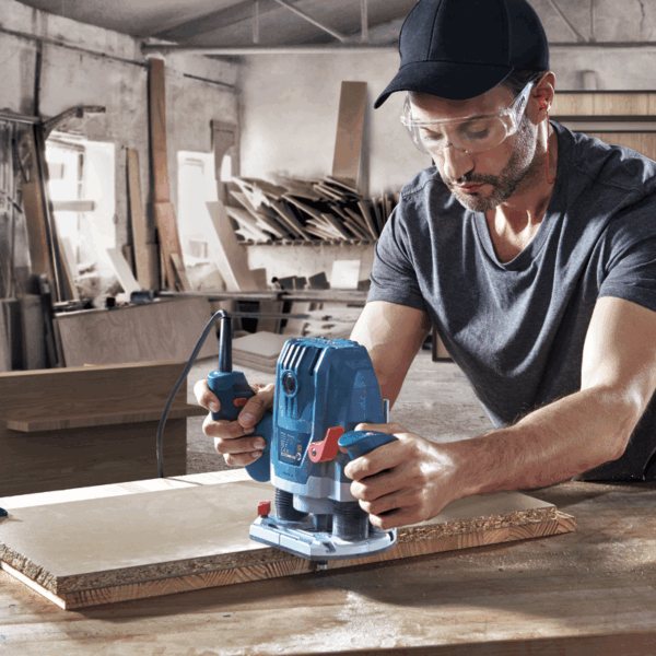 Bosch Industrial Router1300W Gof 130