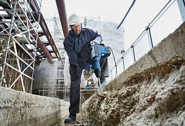 Bosch Rotary Hammer SDS-Max 52mm 1700W GBH 12-52 D
