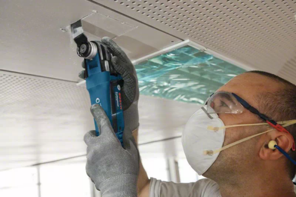 Bosch Multipurpose Tool 300W Gop 30-28