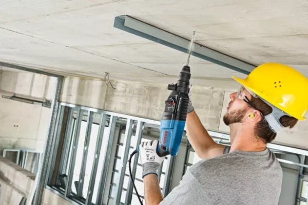 Bosch Professional Rotary Hammer 830W Gbh 2-26 F