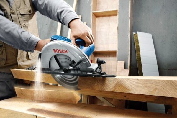 Bosch Circular Saw 2050W Gks 9