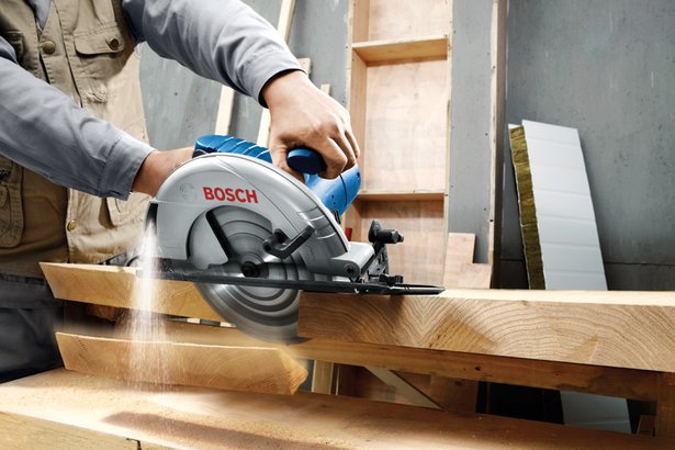 Bosch Circular Saw 2050W Gks 9