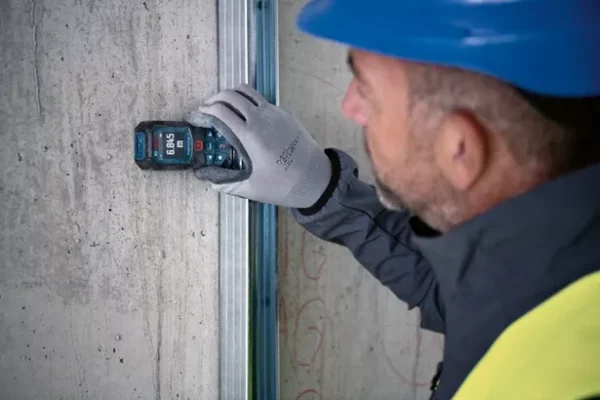 Bosch Laser Distance Measure  Glm 50-22