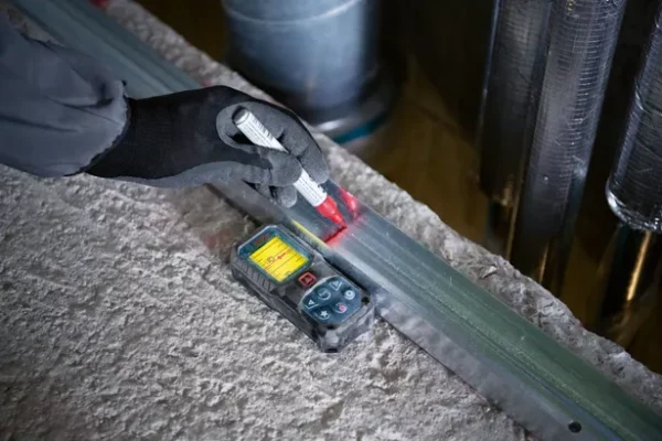 Bosch Laser Distance Measure  Glm 50-22